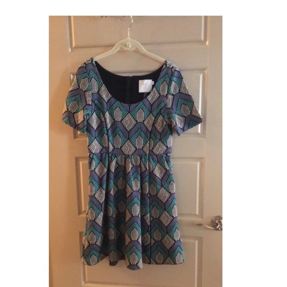 HD in Paris dress